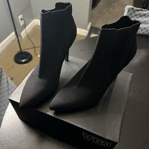 MIA McKinley sock bootie 9